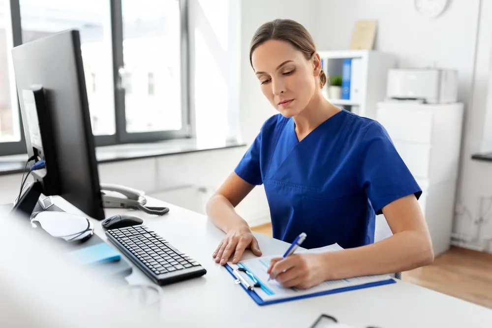 Becoming a nurse full guide